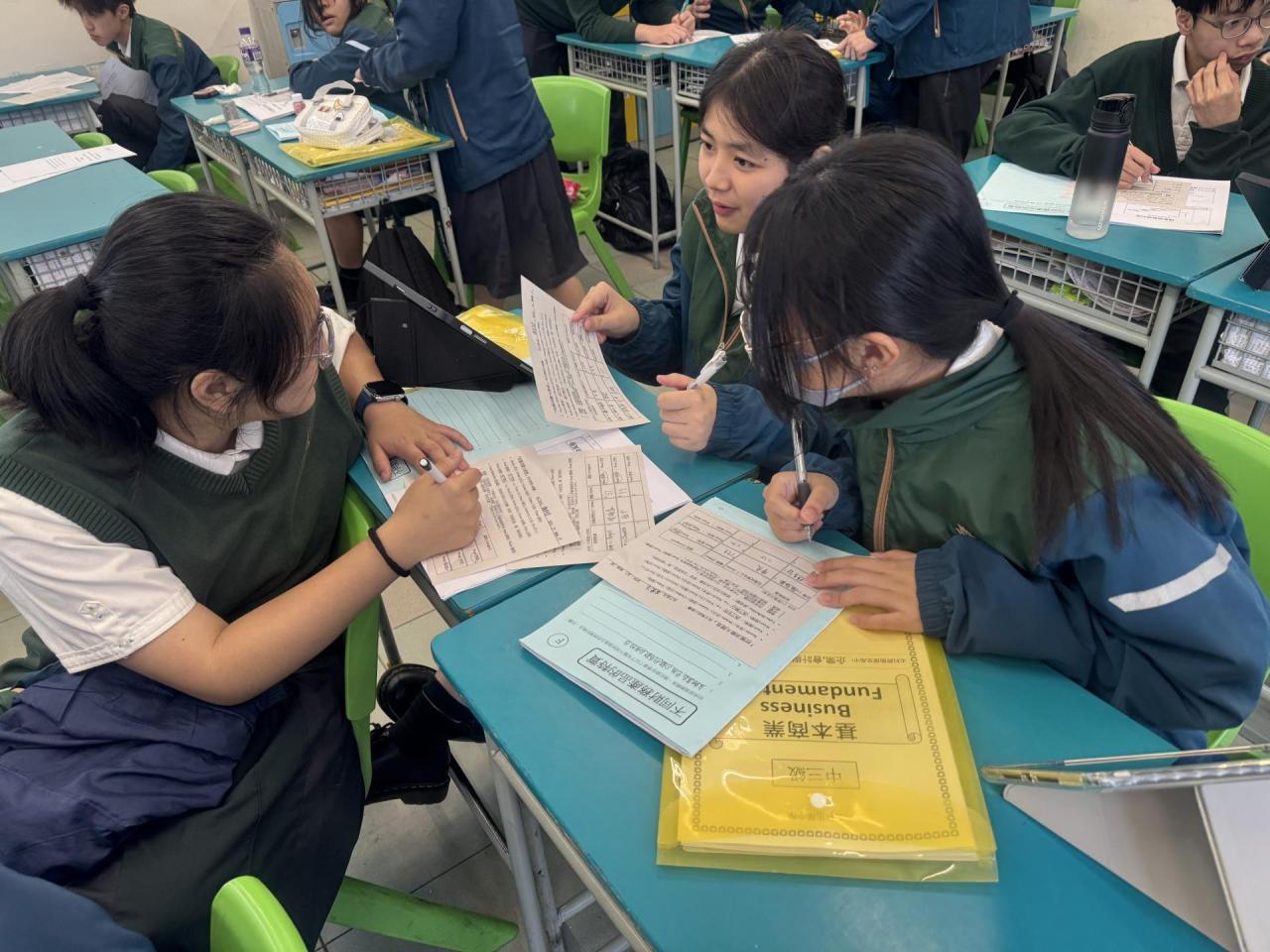 校園理財消費大搜查